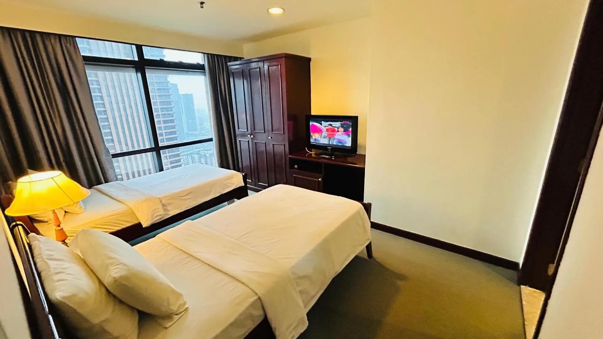 Times Square Service Suite At Kualalumpur Куала-Лумпур 0*,