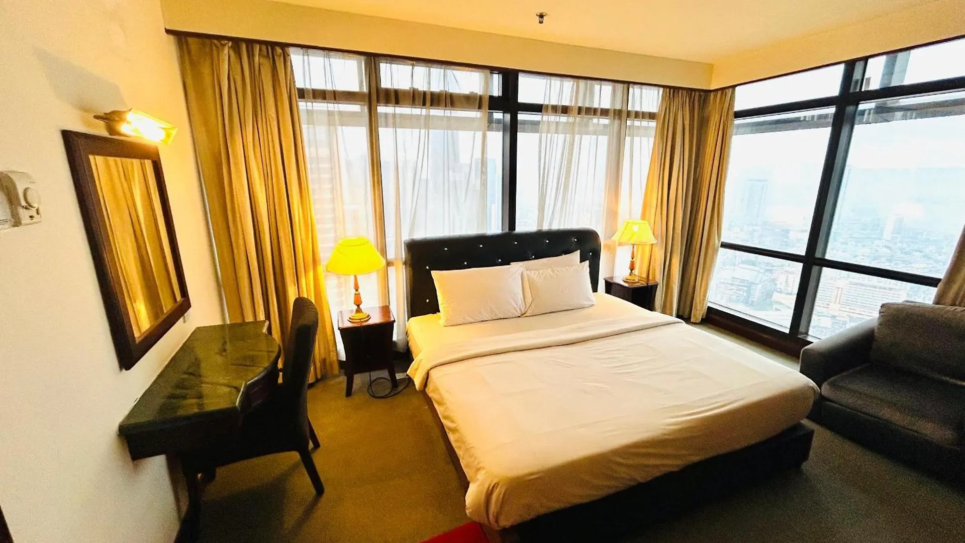Апартаменты Times Square Service Suite At Kualalumpur Куала-Лумпур